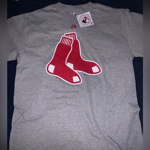 Majestic brand Red Sox old school style logo tee-shirt new with tags, size large